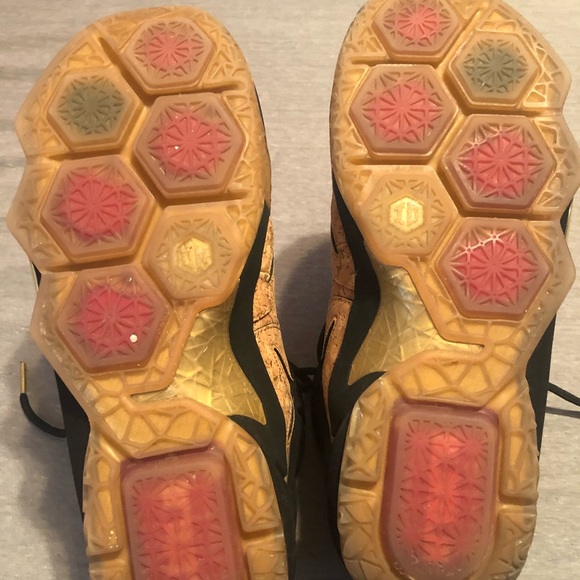 Lebron corks - Picture 3 of 3